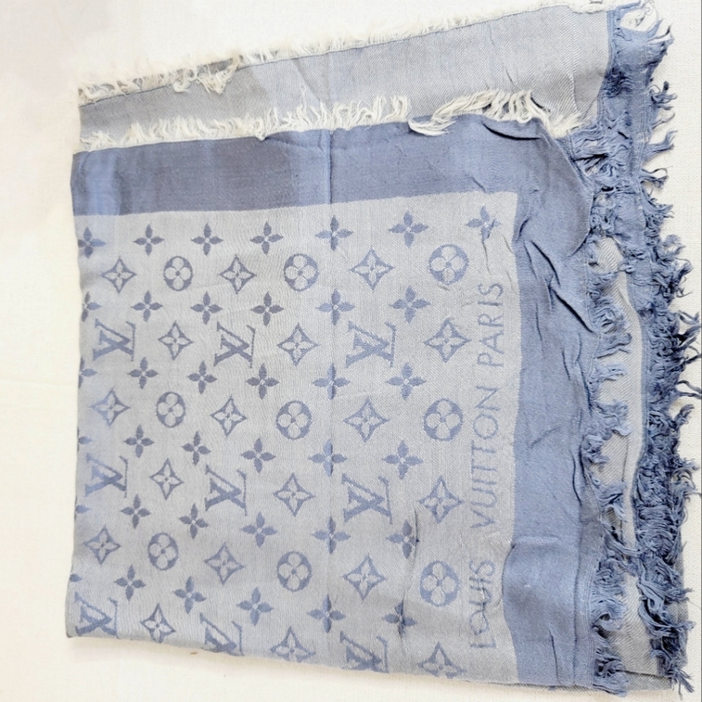 Louis Vuitton Scarf
